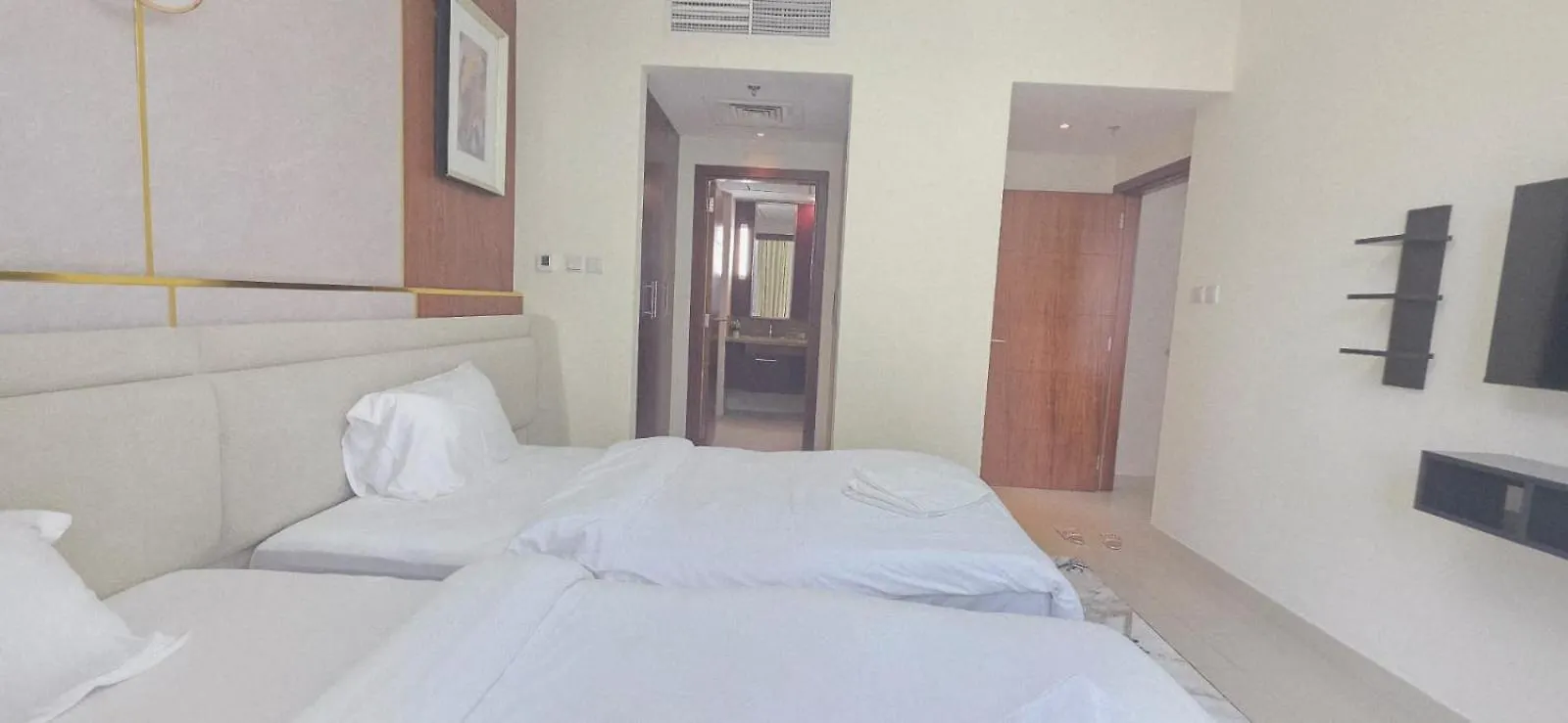 두바이 13Stnd- Luxury 2Bhk - Near Burj Khalifa - Free Parking - Downtown 아파트